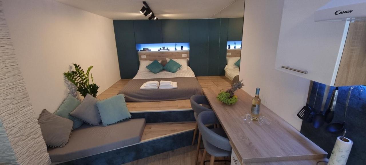 Studio Ayla Apartment Rovinj Exterior foto